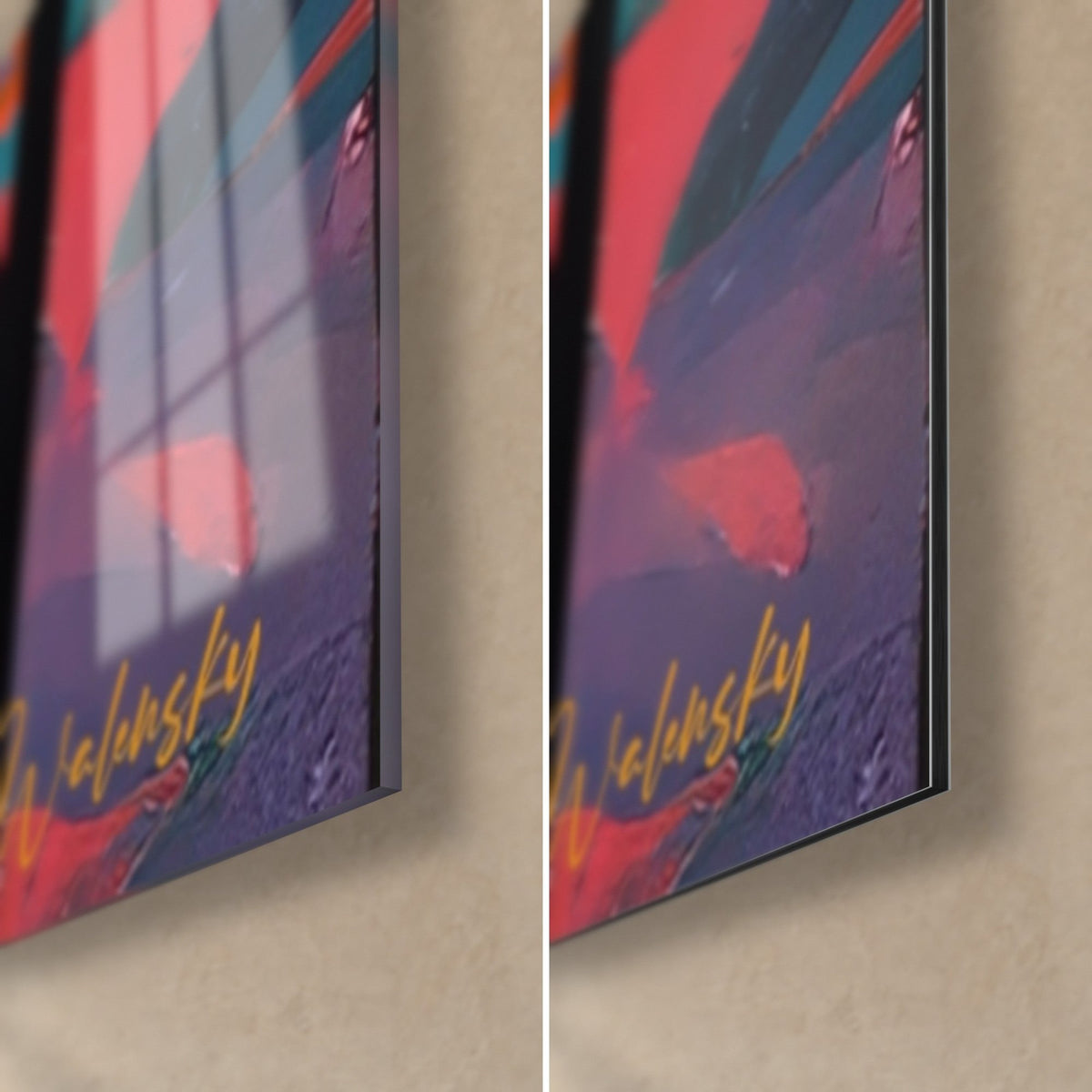 Schilderij zwarte balken op violet en felroze, rechtsonder: glanzend acrylglas links, mat Dibond rechts, rand van 3 mm