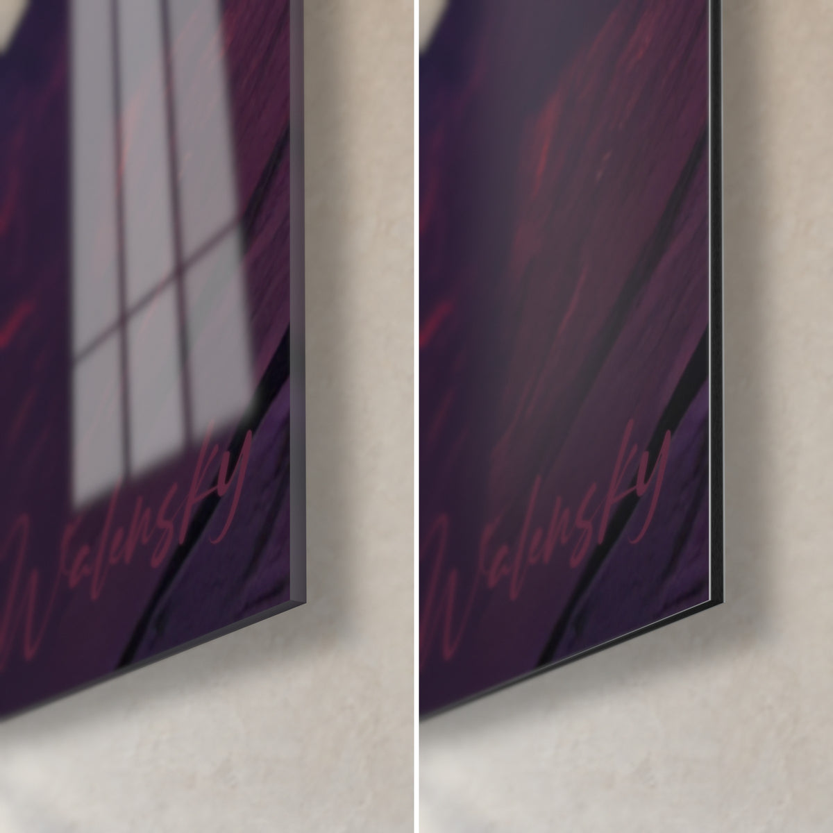 Tableau reliefs minéraux ocre et violet, coin bas droit : verre acrylique brillant à gauche, Dibond mat à droite