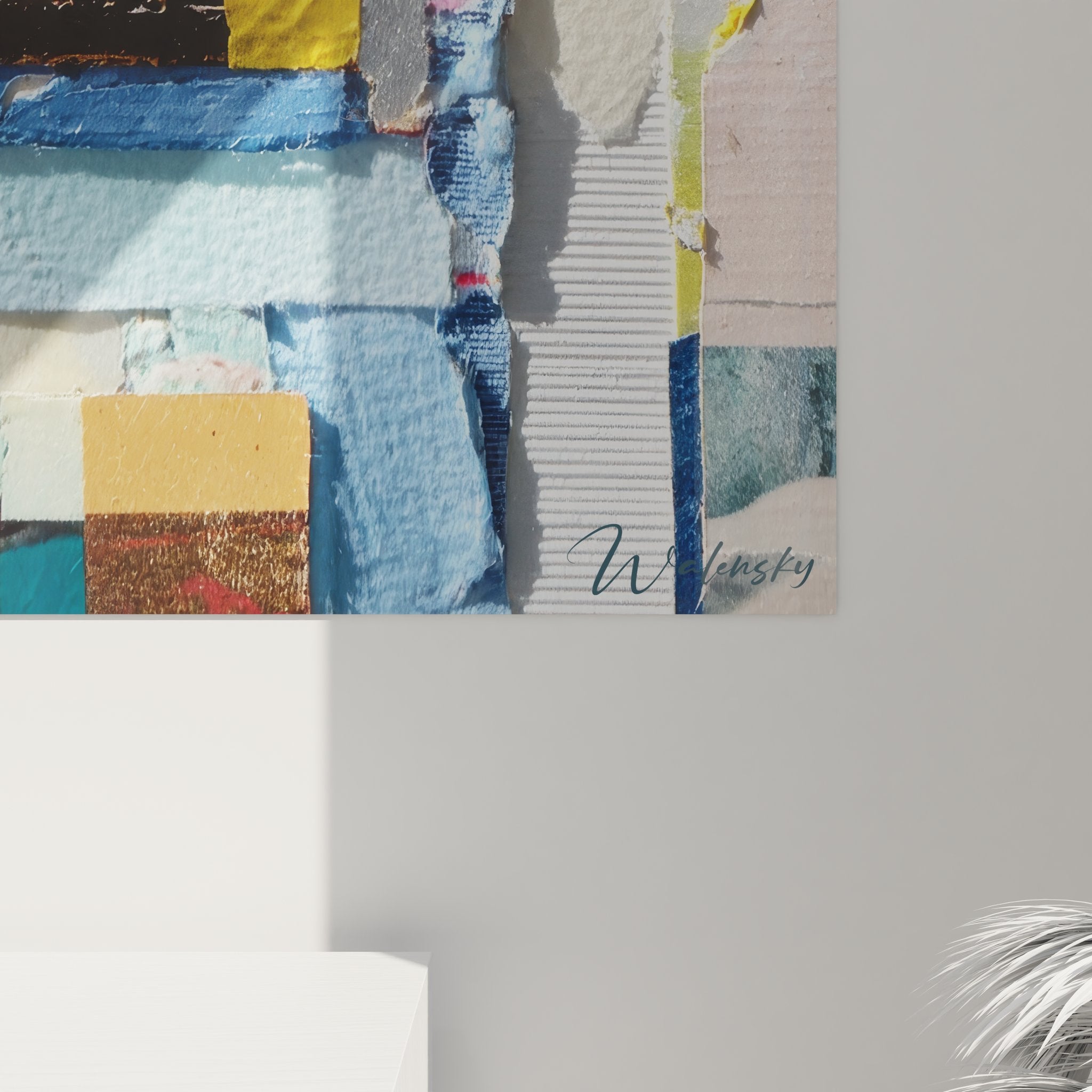 Vue ensemble tableau mural collage abstrait composition fragmentée couleurs vives décoration