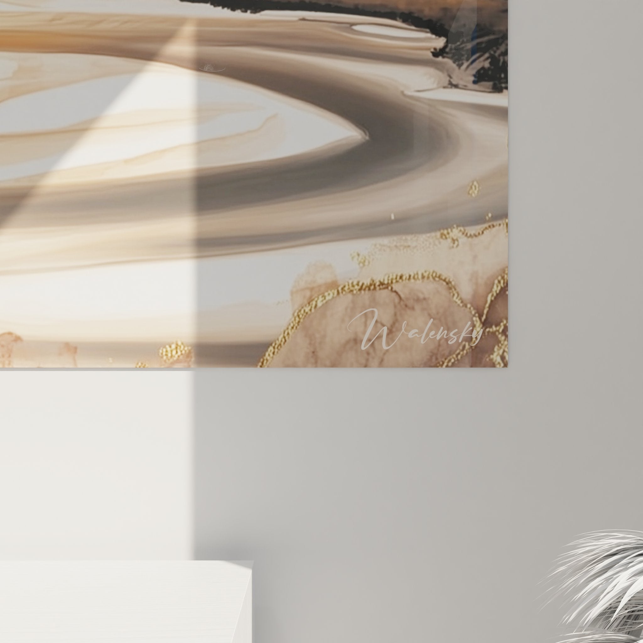 Vue d'ensemble tableau mural paysage côtier abstrait, composition harmonieuse tons dorés et beiges