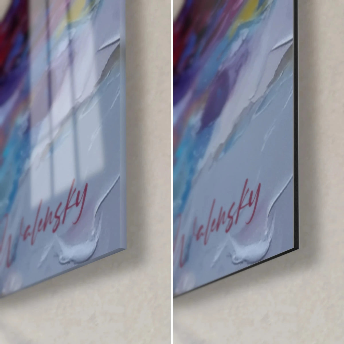 Wall art triceratops with blue and yellow impasto, bottom right corner, glossy glass on the left, matte Dibond on the right, 3 mm edge