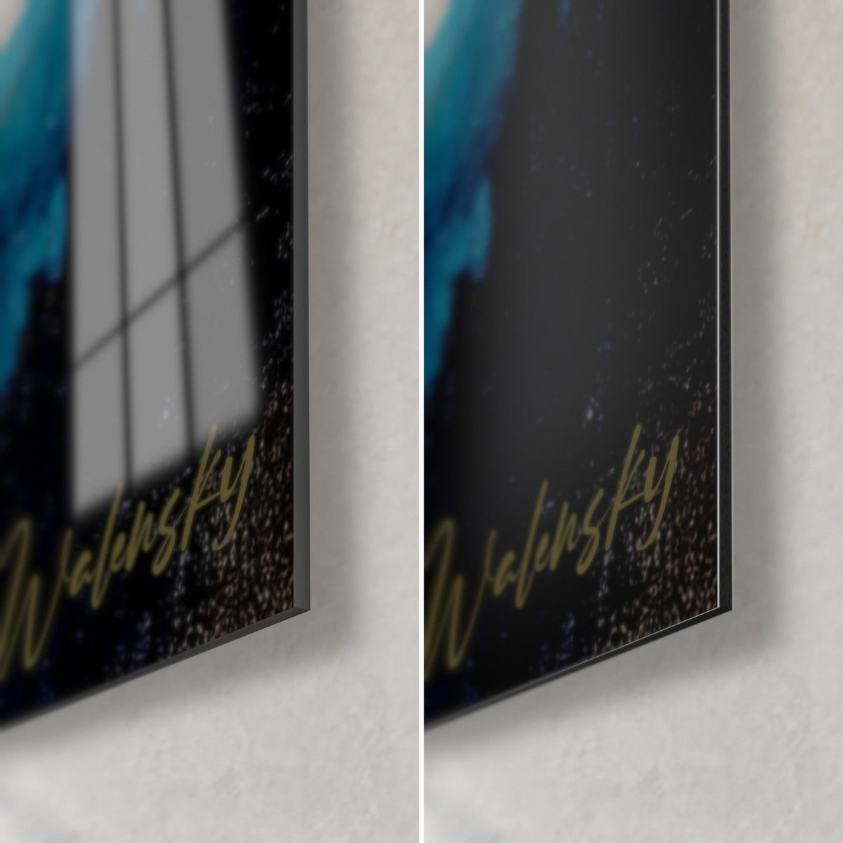 Quadro Starry Volcano, angolo in basso a destra: foresta nera e cratere blu sotto la firma dorata, vetro lucido e Dibond opaco