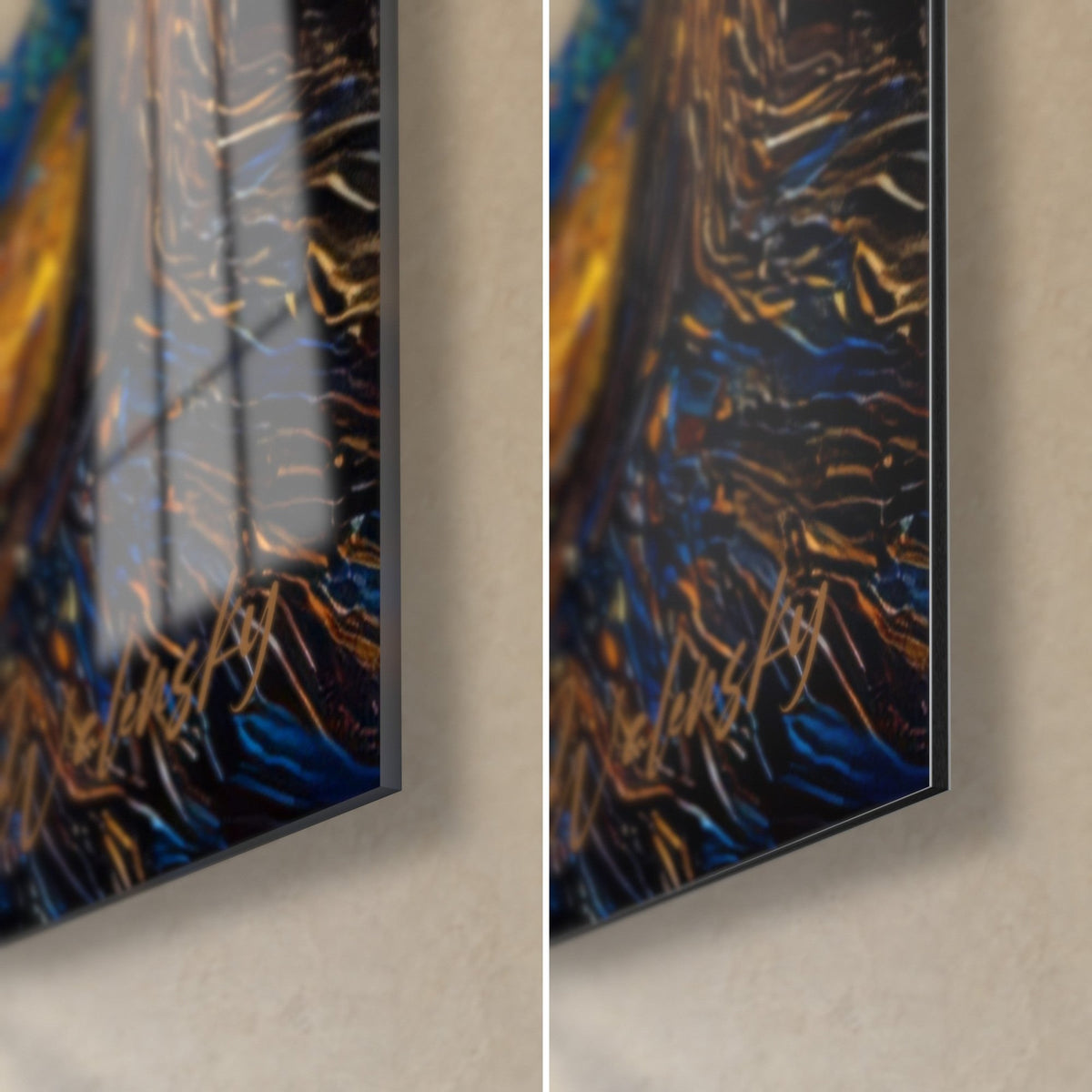 Wall art starry night with golden impasto and ultramarine blue, bottom right corner: glossy glass on the left, matte Dibond aluminum on the right