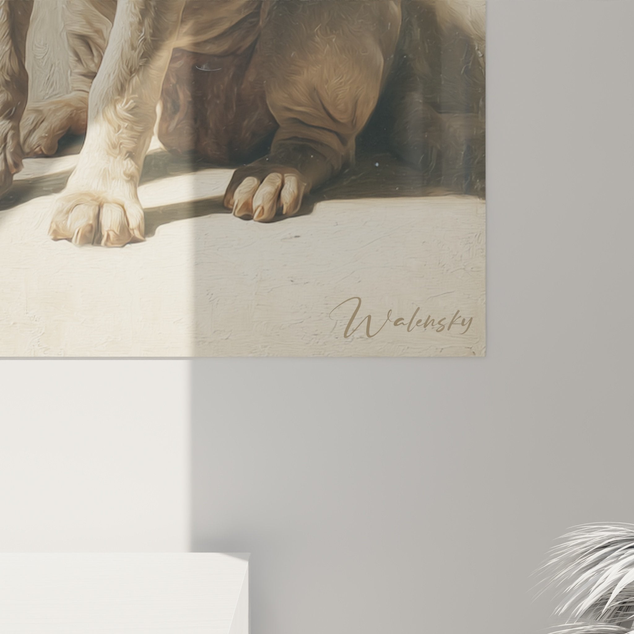 Vue d'ensemble tableau Shar Pei contemplatif dans intérieur contemporain