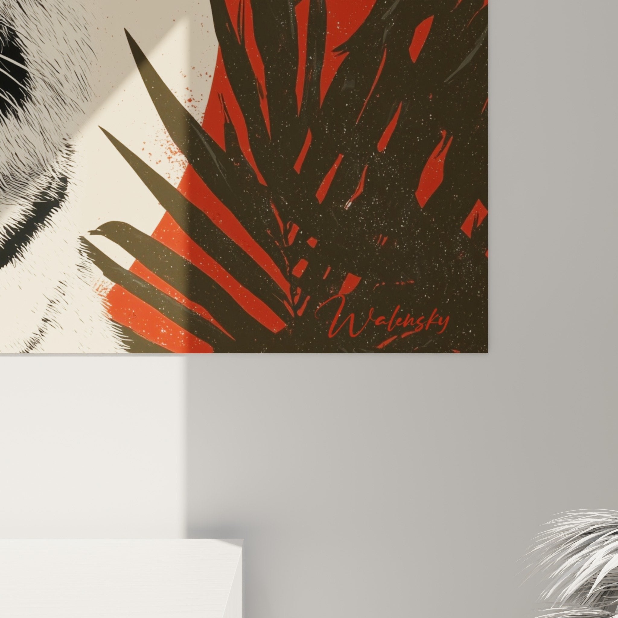 Vue d'ensemble tableau tigre blanc composition tropicale rouge palmiers décoration intérieure