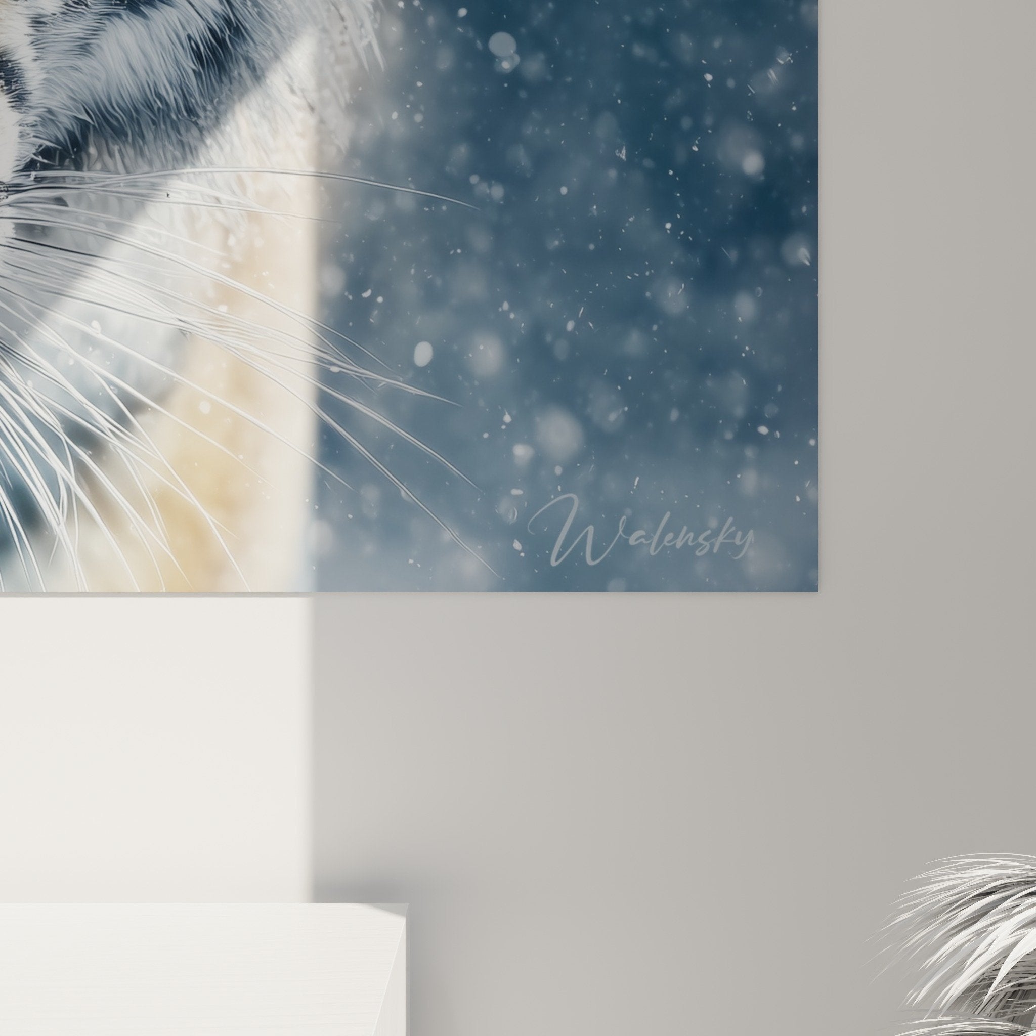 Vue d'ensemble tableau tigre neige sur mur, intégration déco salon moderne, art mural impactant