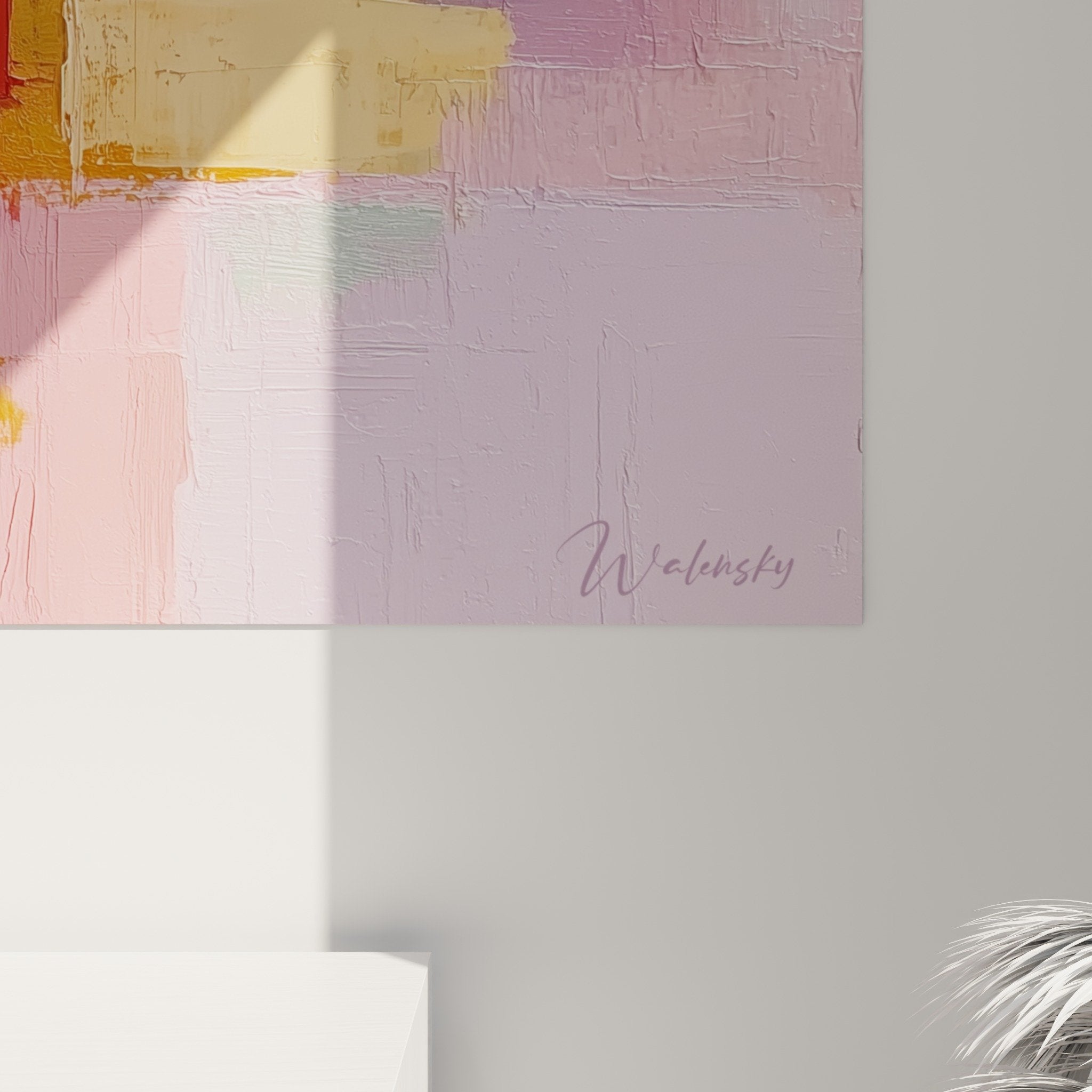 Gesamtansicht abstraktes Gemälde rosa orange Wohnzimmer Dekoration Feng Shui Südwesten Erde modern