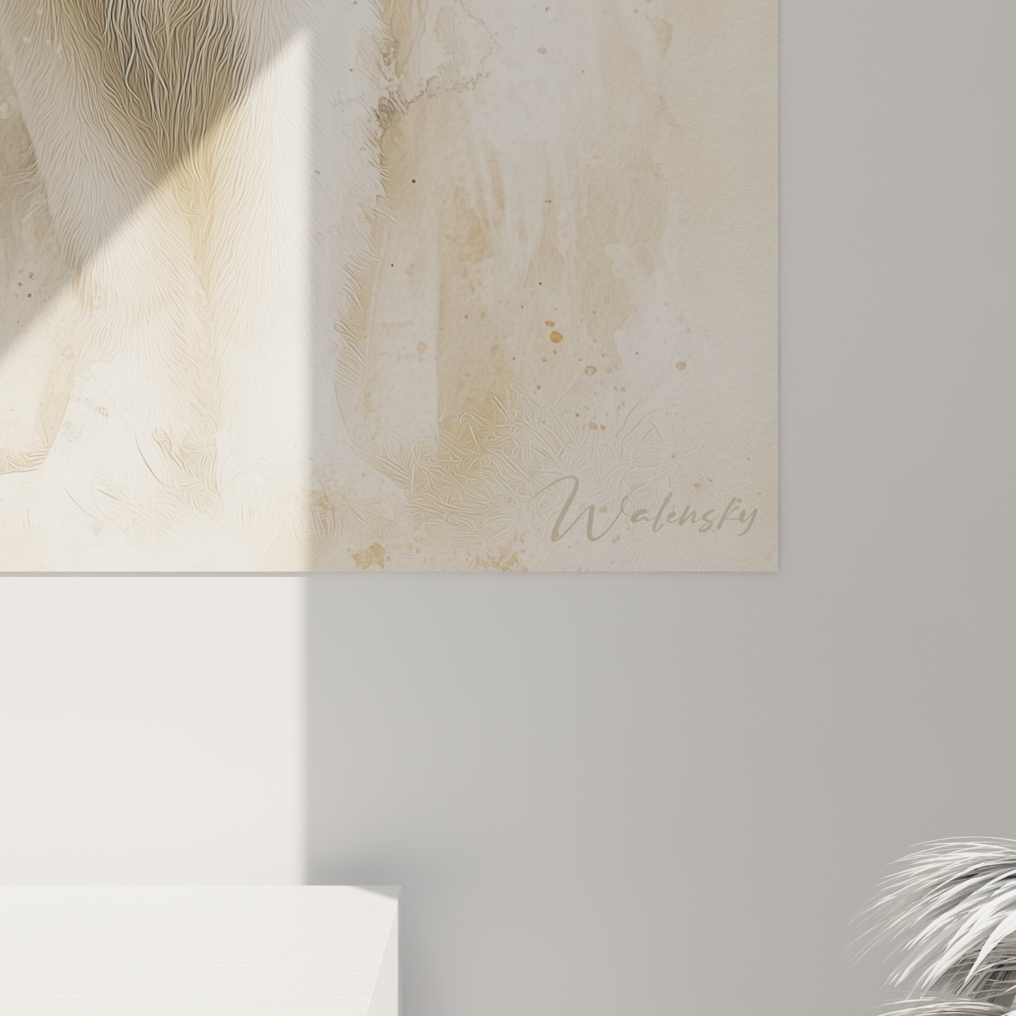 Vue d'ensemble tableau chien nordique blanc sur mur salon contemporain