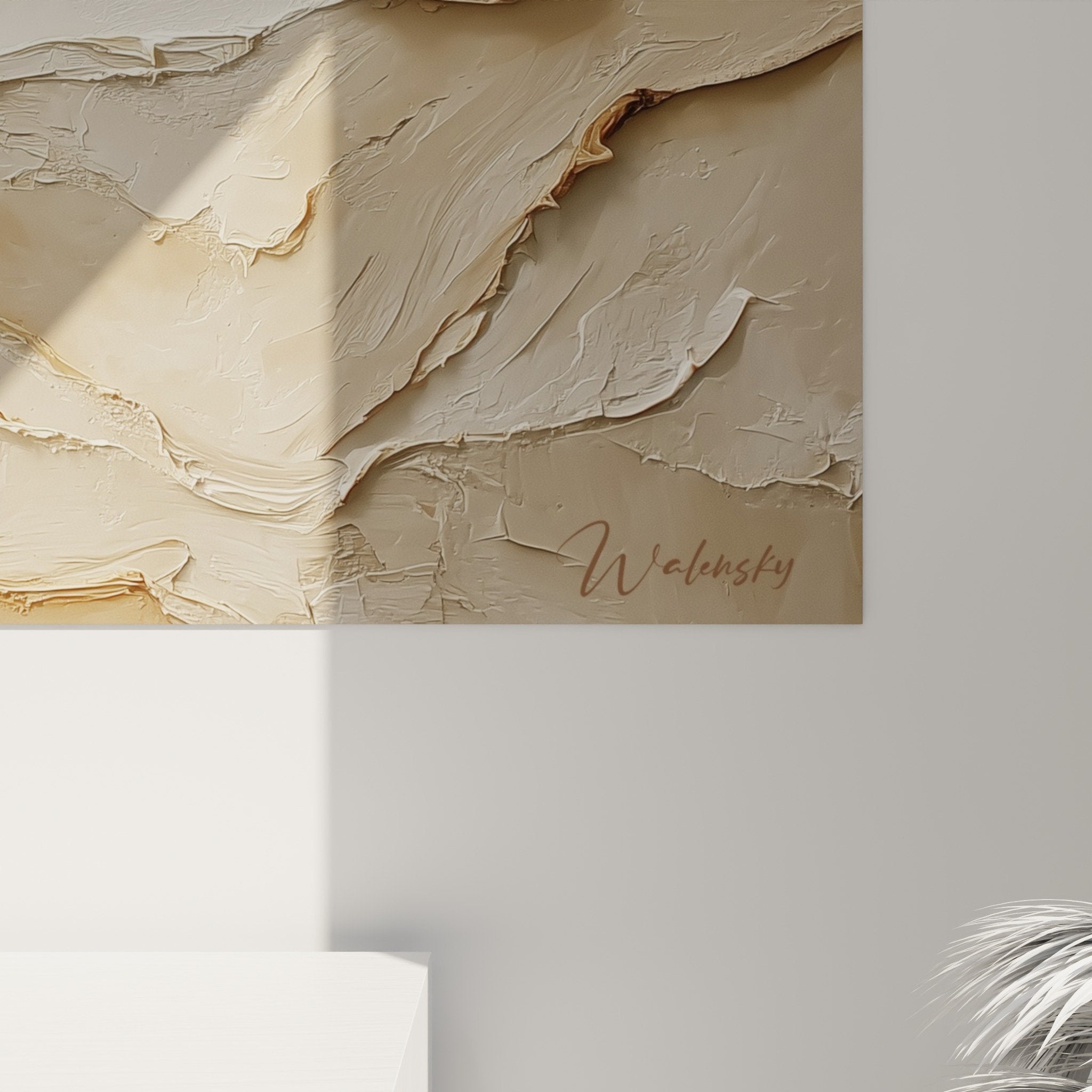Vue ensemble tableau abstrait beige relief mural decoration feng shui centre terre tons naturels