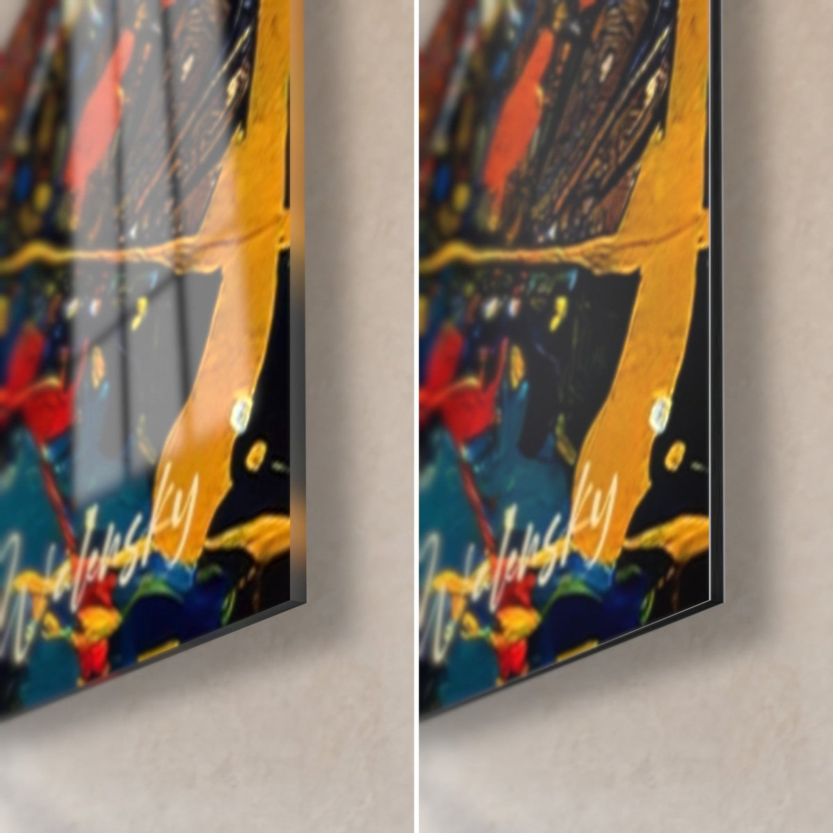 Tableau explosion de couleurs, coin bas droit : verre brillant à gauche, Dibond mat à droite, bleu profond, jaune et tranche de 3 mm