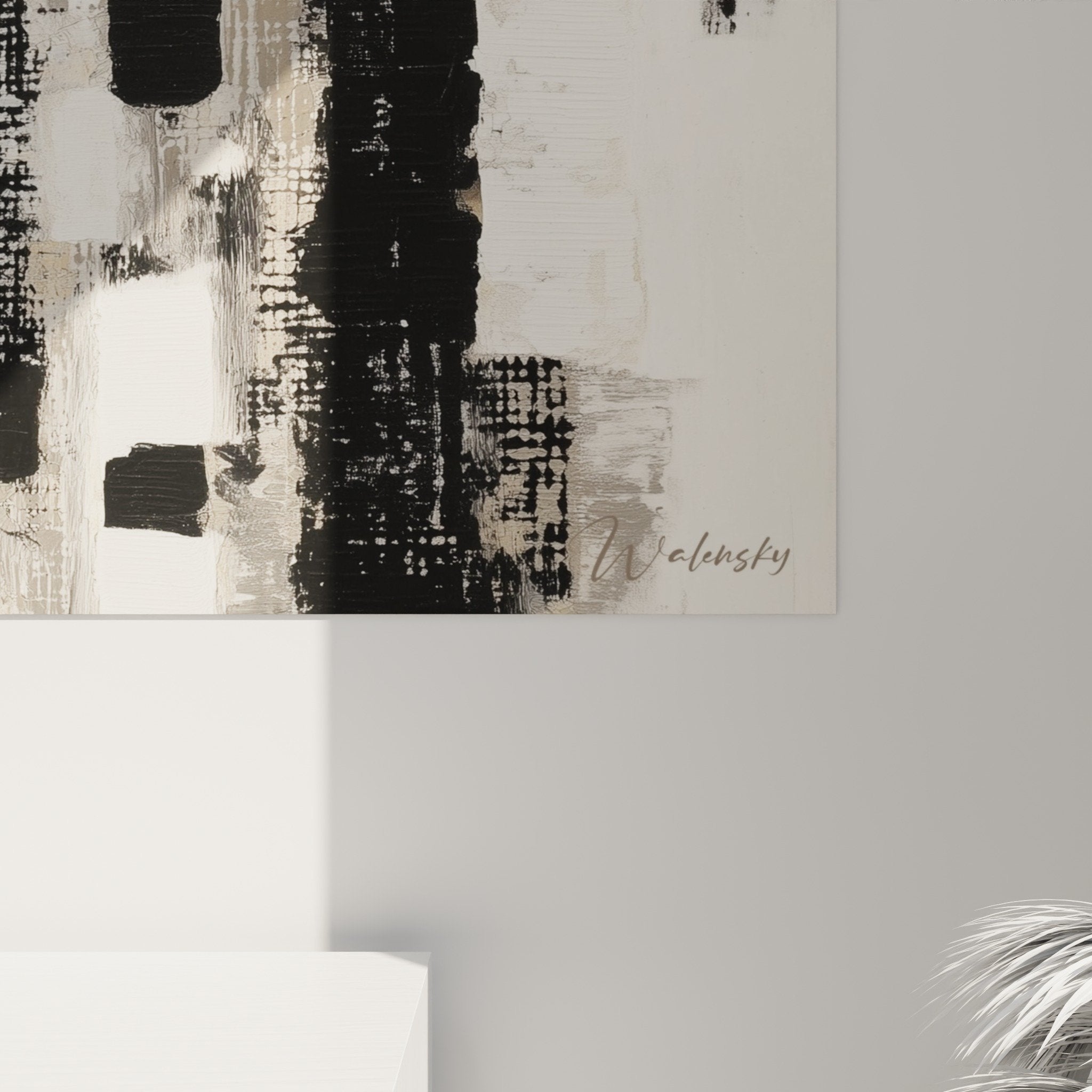 Gesamtansicht abstraktes Gemälde schwarz weiß Wohnzimmer zeitgenössische Wanddekoration Feng Shui Westen Metall