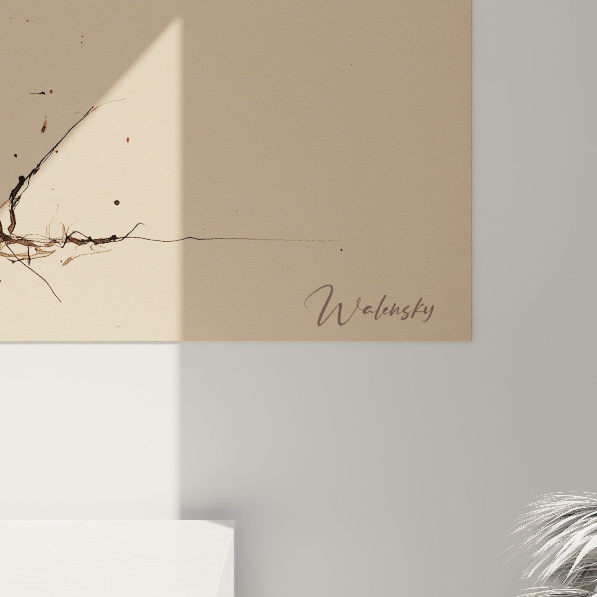 Gesamtansicht Ikebana Blumengemälde Korallrosa auf beige Hintergrund Wanddekoration japanischer Zen-Stil