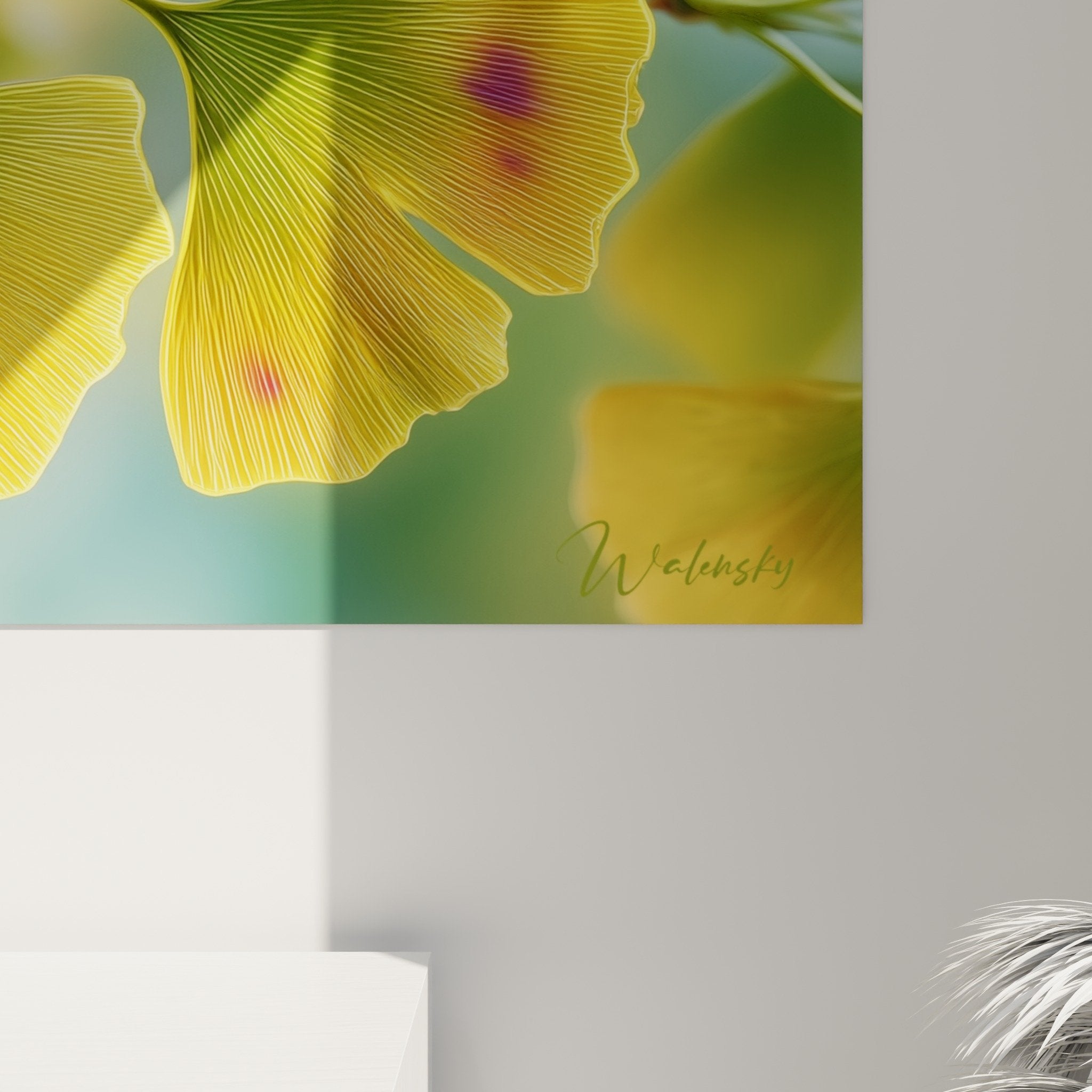 Gesamtansicht Ginkgo-Gemälde mit goldenen Herbstblättern, violettem Ast, elegante natürliche Wanddekoration
