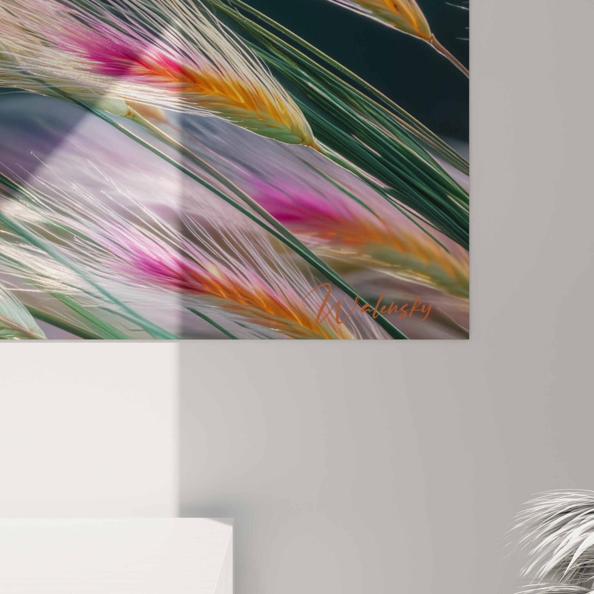 Gesamtansicht Gemälde farbige Gräser Wanddekoration zeitgenössische Pflanzenkunst modernes Wohnzimmer