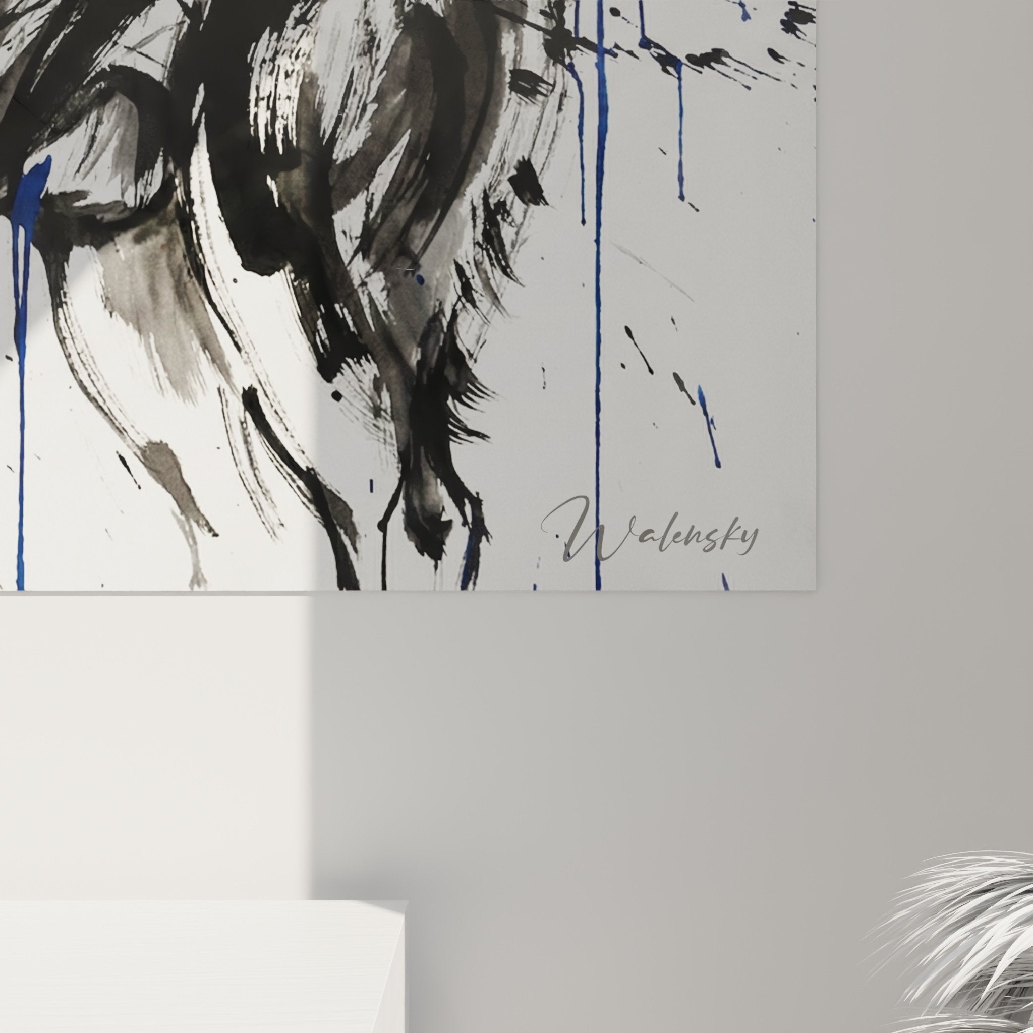 Vue d'ensemble tableau Husky expressionniste bleu, décoration murale moderne pour intérieur contemporain