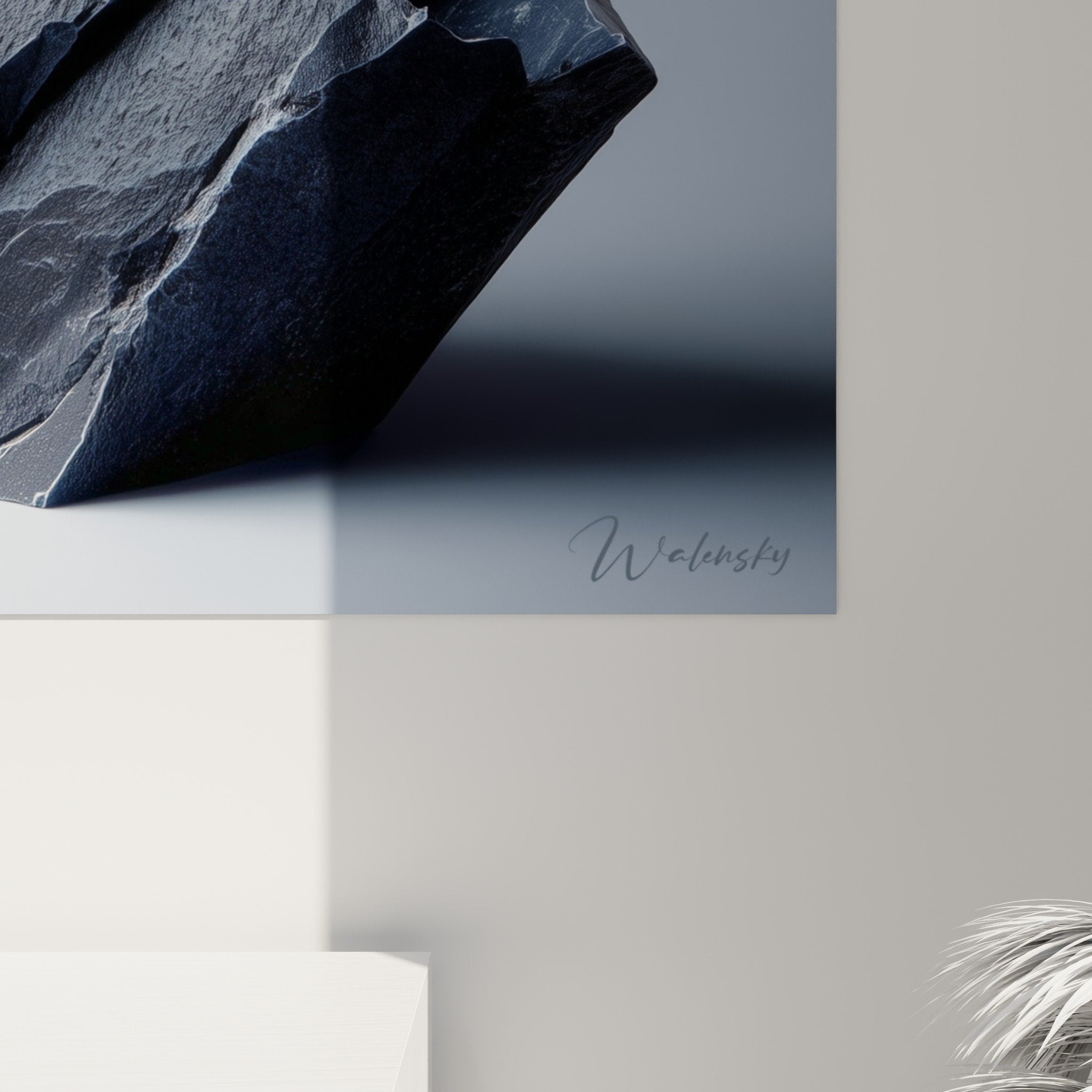 Vue ensemble tableau ikebana arrangement floral bleu blanc rocher noir branches art japonais mural