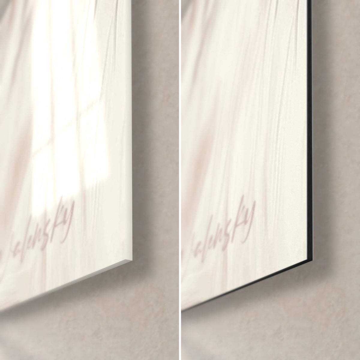 Gemälde König der Savanne in Creme- und Rosatönen, untere rechte Ecke: glänzendes Acrylglas links, mattschwarzes Dibond rechts