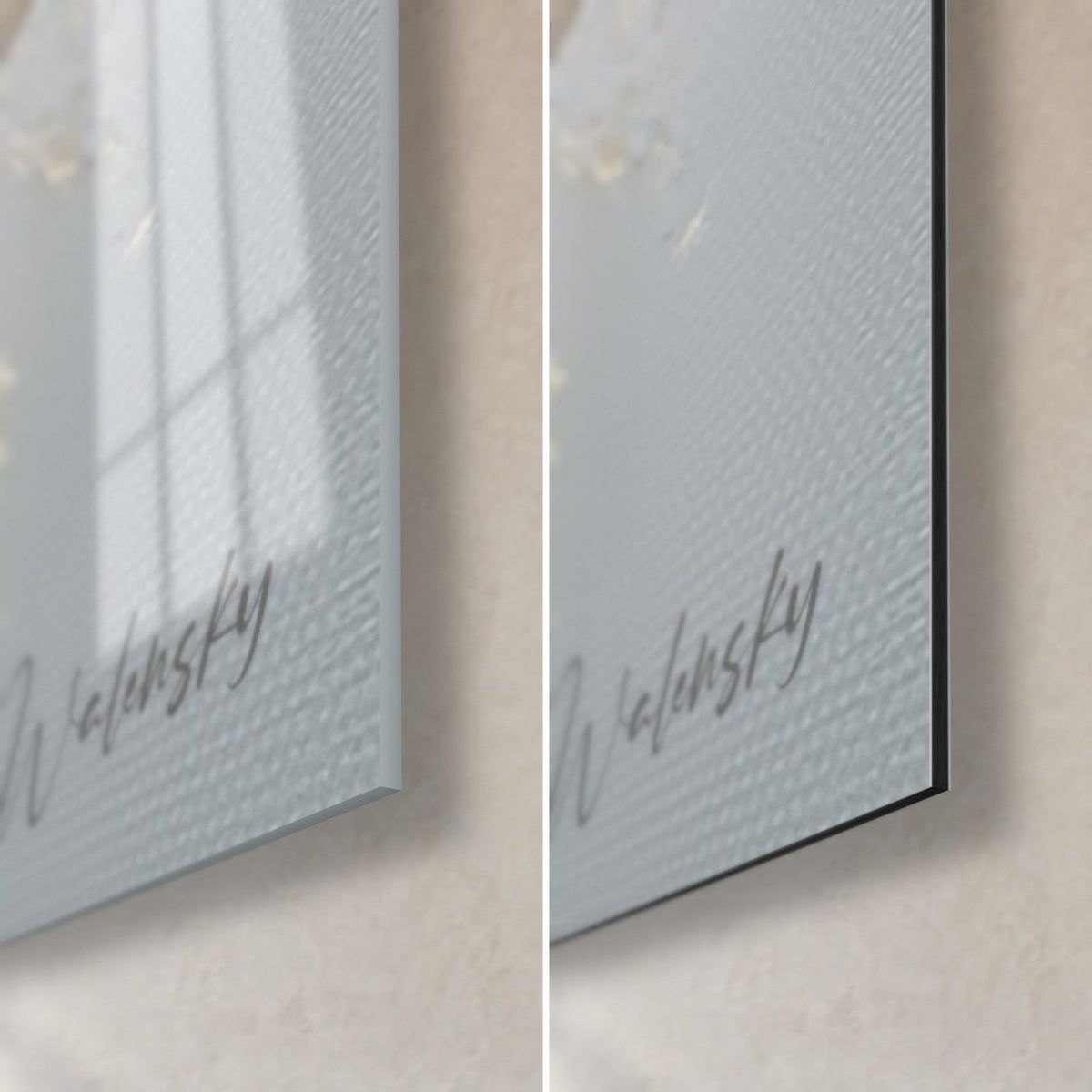 Wall art abstract in gold and white, bottom right corner: glossy acrylic glass on the left, matte Dibond aluminium on the right, 3 mm edge