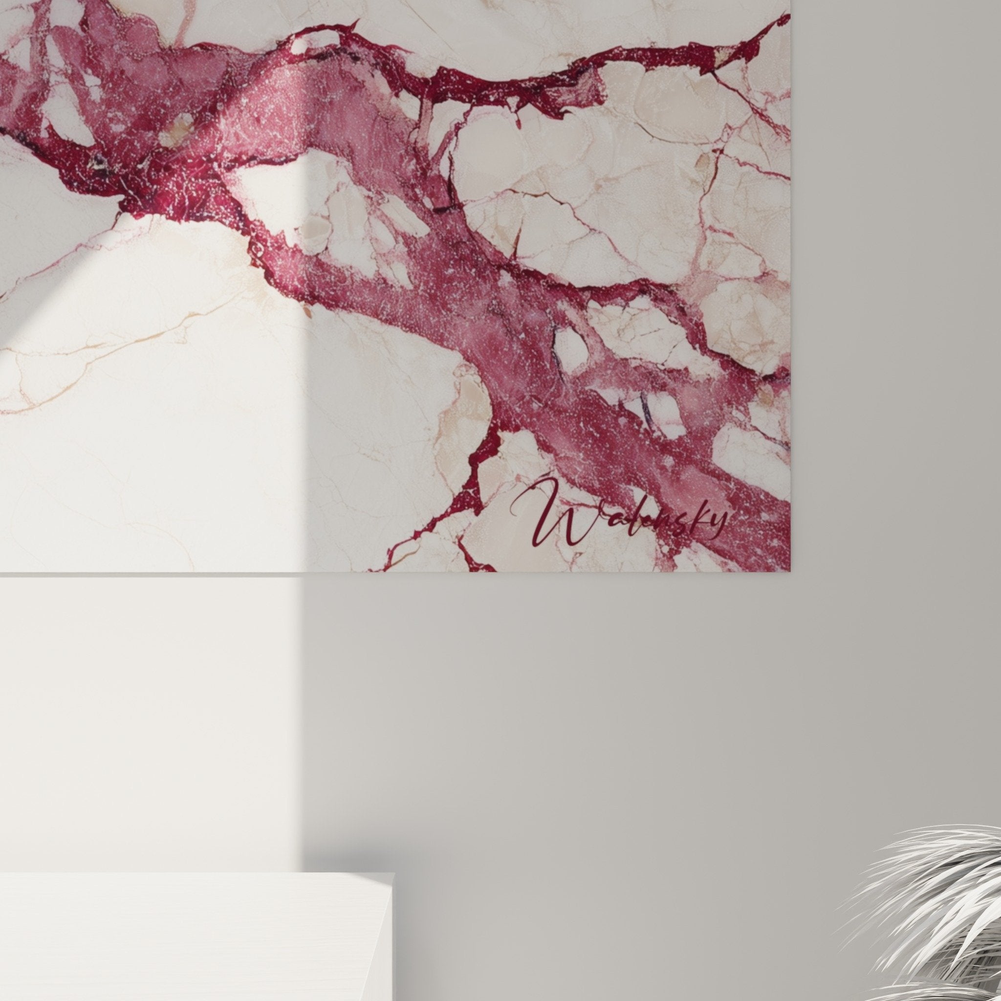 Vue ensemble tableau marbre abstrait bordeaux creme dans interieur moderne decoration raffinee