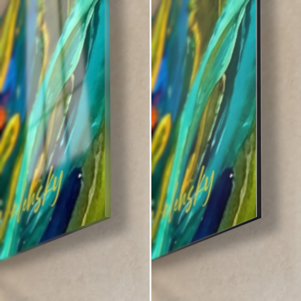 Quadro cozze blu e anemoni rosa, dettaglio in basso a destra: vetro lucido a sinistra, Dibond opaco a destra, alghe turchesi e gialle