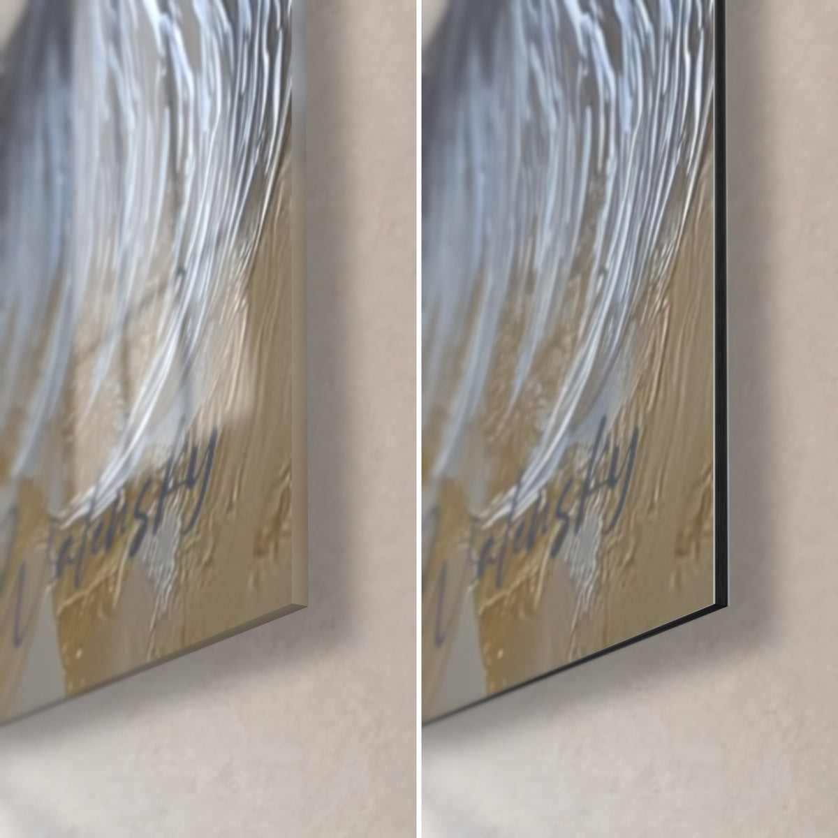 Quadro con piumaggio scolpito in impasto argento e oro, angolo in basso a destra: vetro lucido a sinistra, Dibond opaco a destra