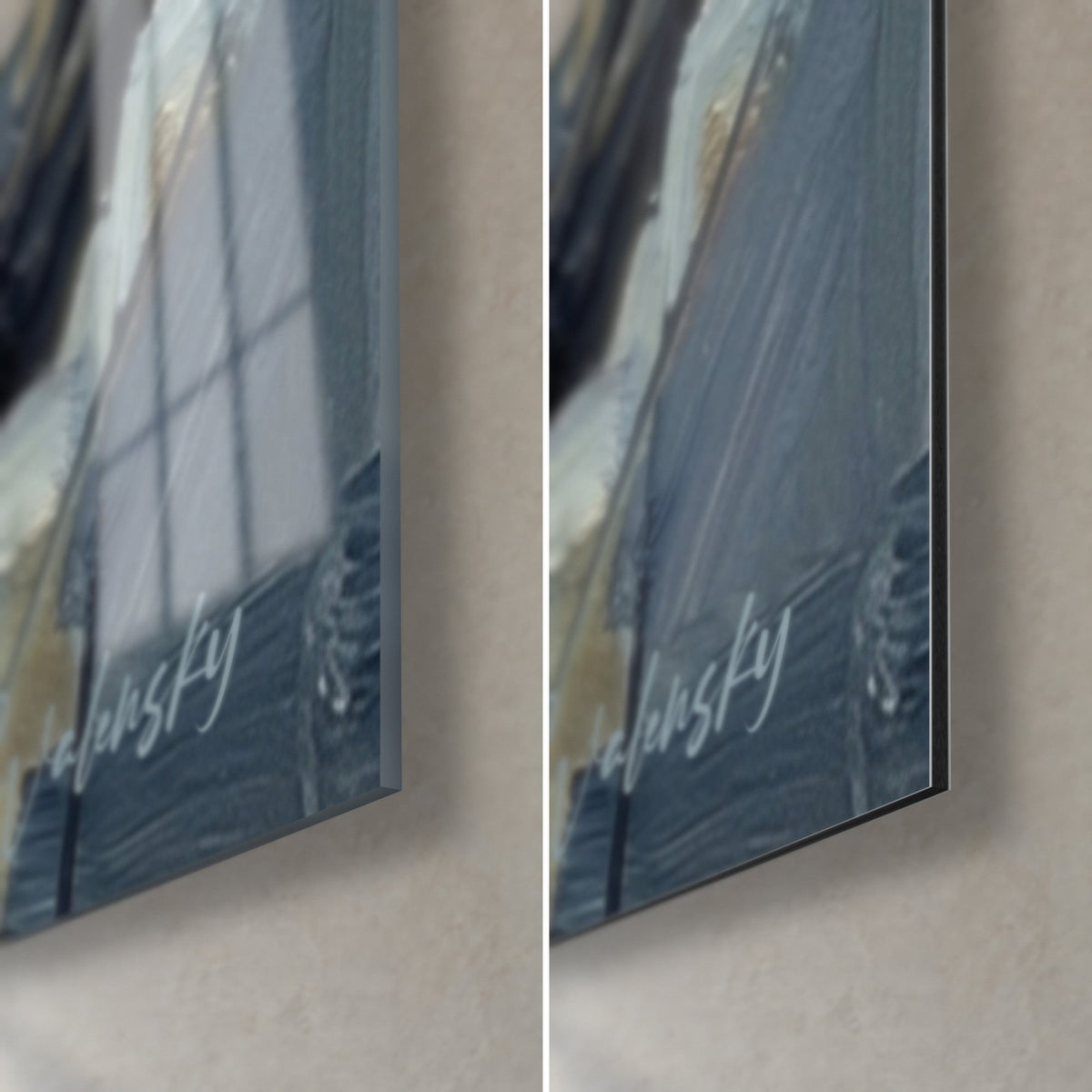Gemälde Molosser in graublauen und ockerfarbenen Facetten, untere rechte Ecke, glänzendes Acrylglas auf mattem Dibond, 3 mm Kante