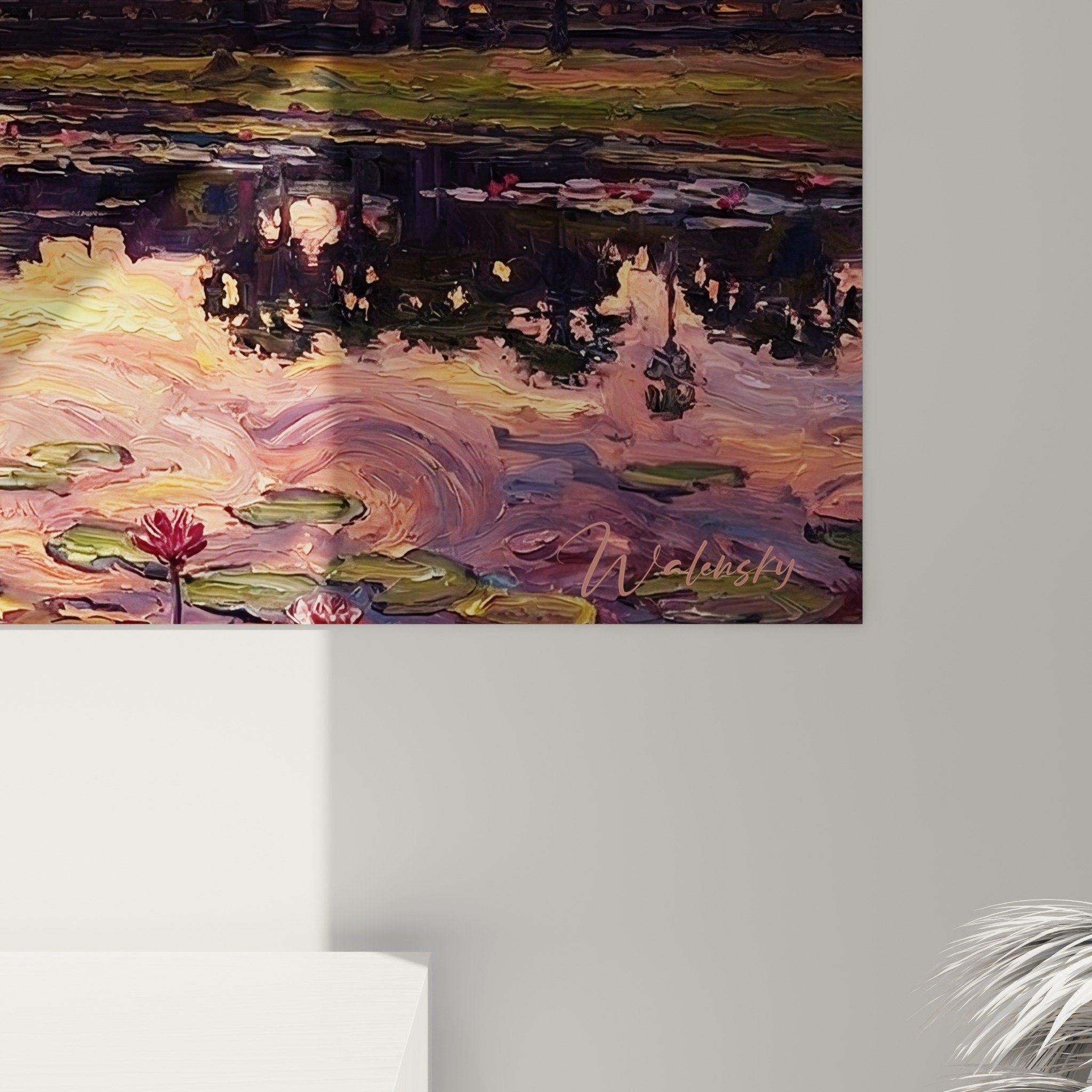 Vue ensemble tableau temple bouddhiste coucher soleil reflets eau lotus roses ambiance méditative spirituelle