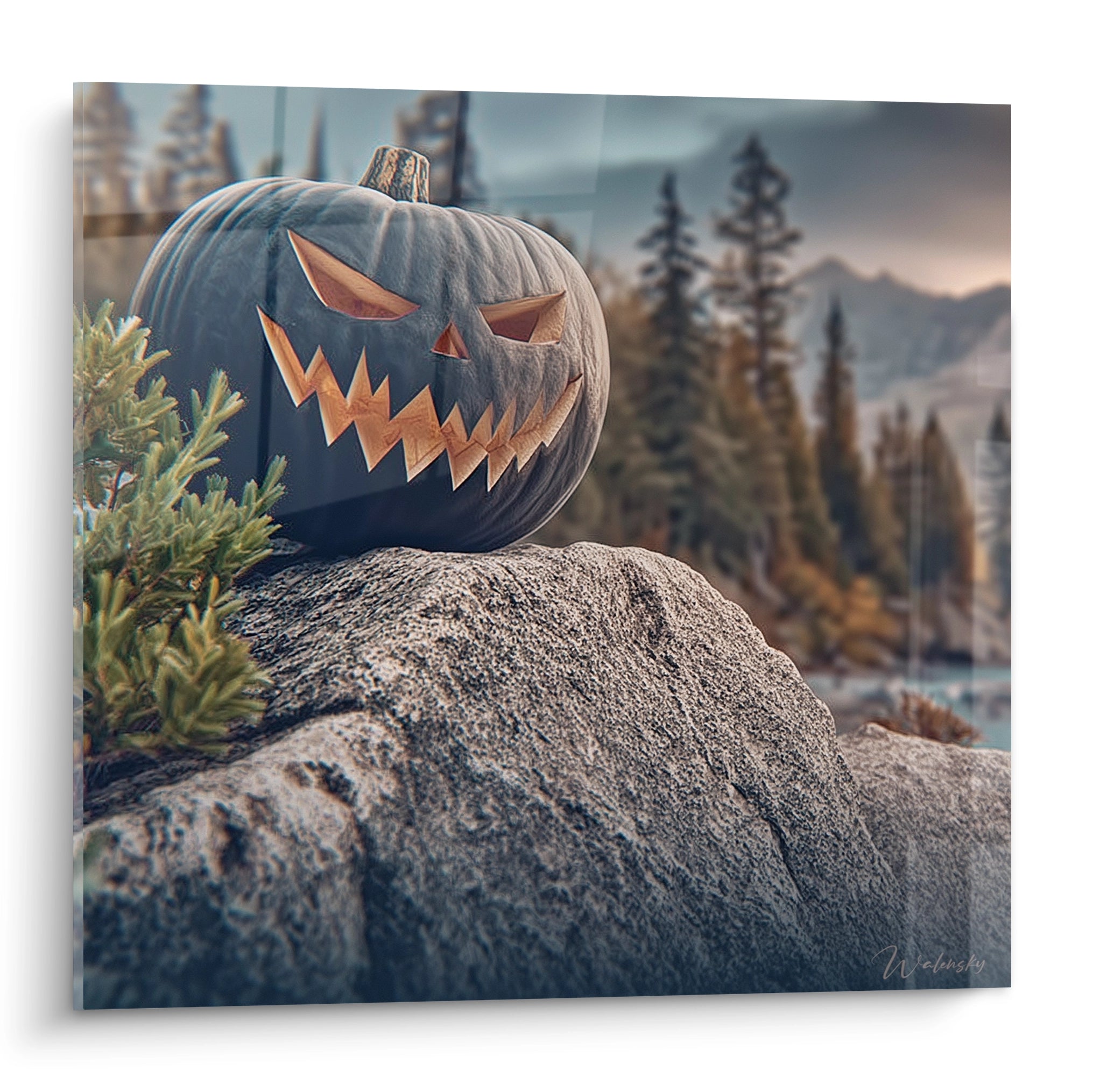 Tableau mural Walensky tableau citrouille halloween citrouille noire sculptée posée sur un rocher forêt de montagne brumeuse