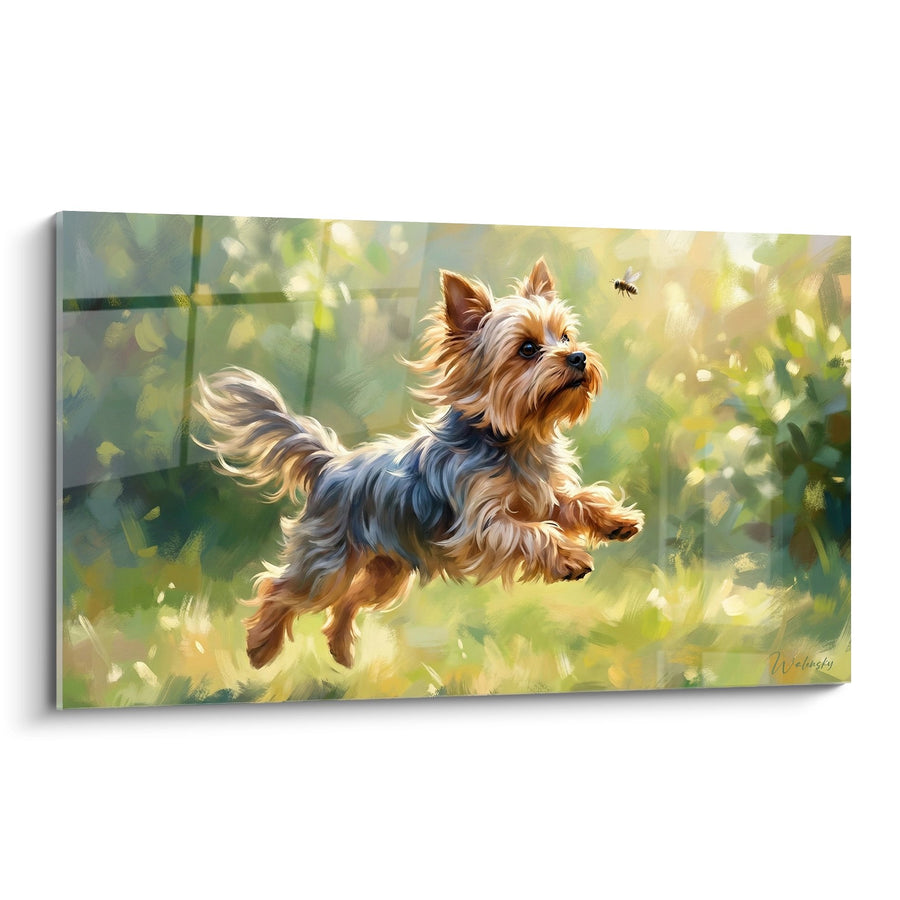 Tableau Yorkshire Terrier en Course dans la Verdure - Évasion Printanière - Edition Yorkshire Terrier